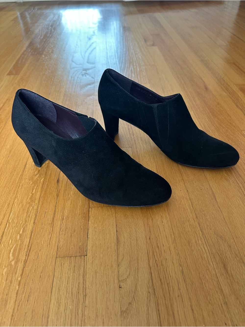 Stuart Weitzman Classic Black Suede Heeled Booties Worn Once - Size 9